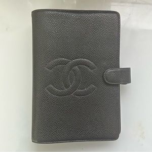 Chanel Medium Ring Agenda